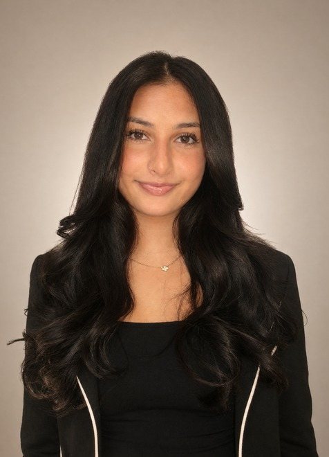 Chahat S., Paralegal at Davidov & Cohen Law